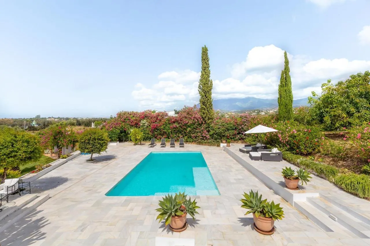 Holiday home Almijan Alegria Villa Estepona