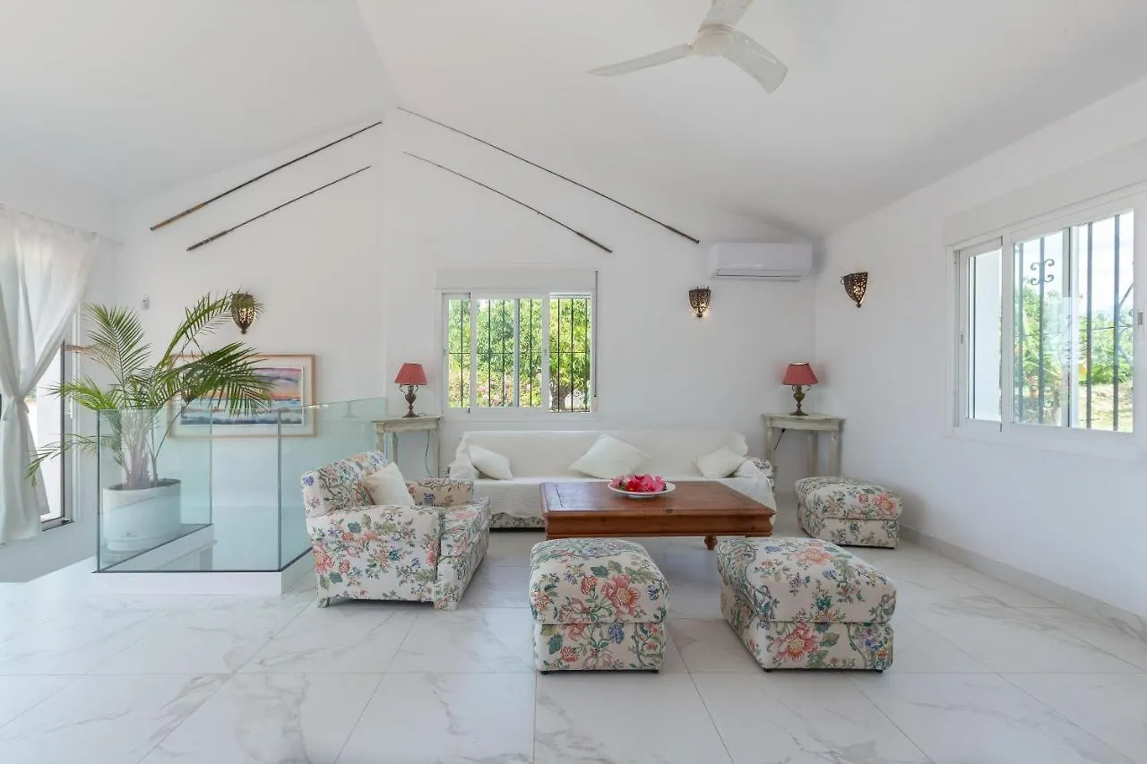 Almijan Alegria Villa Estepona